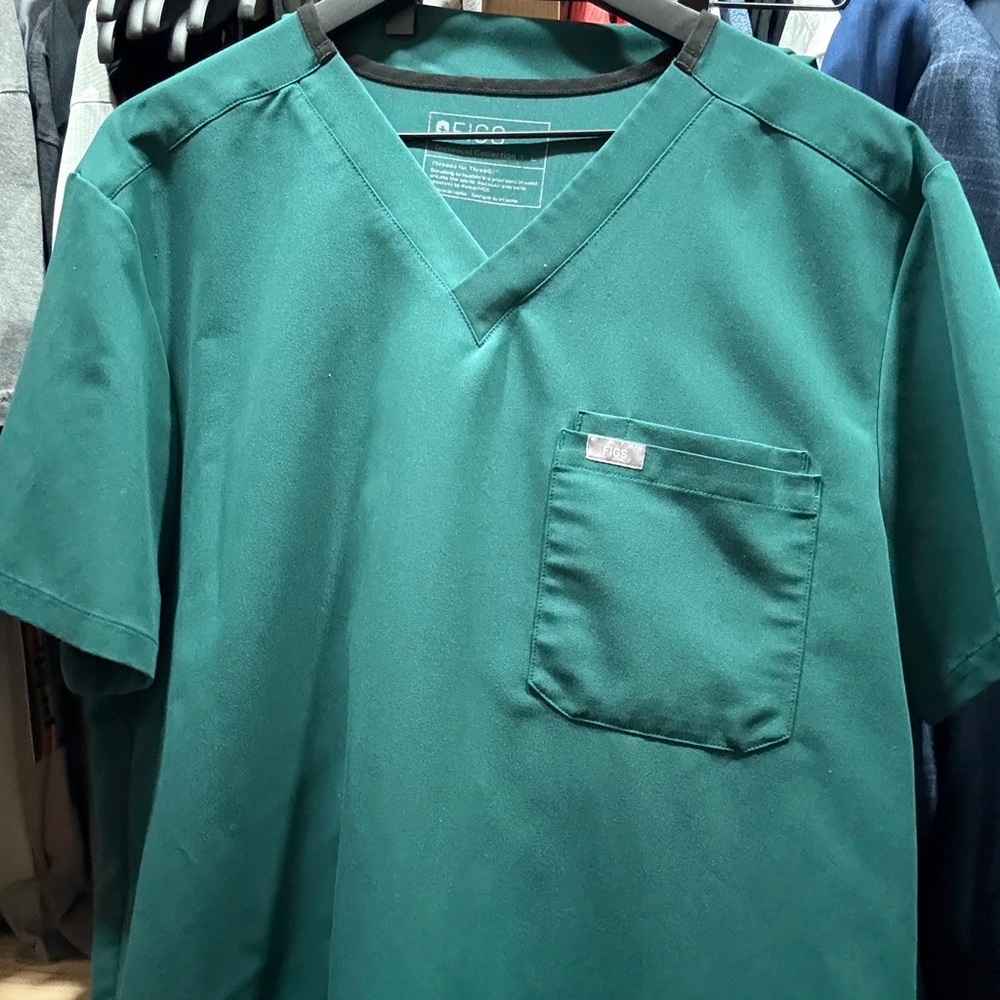 Men's Figs Scrub Set